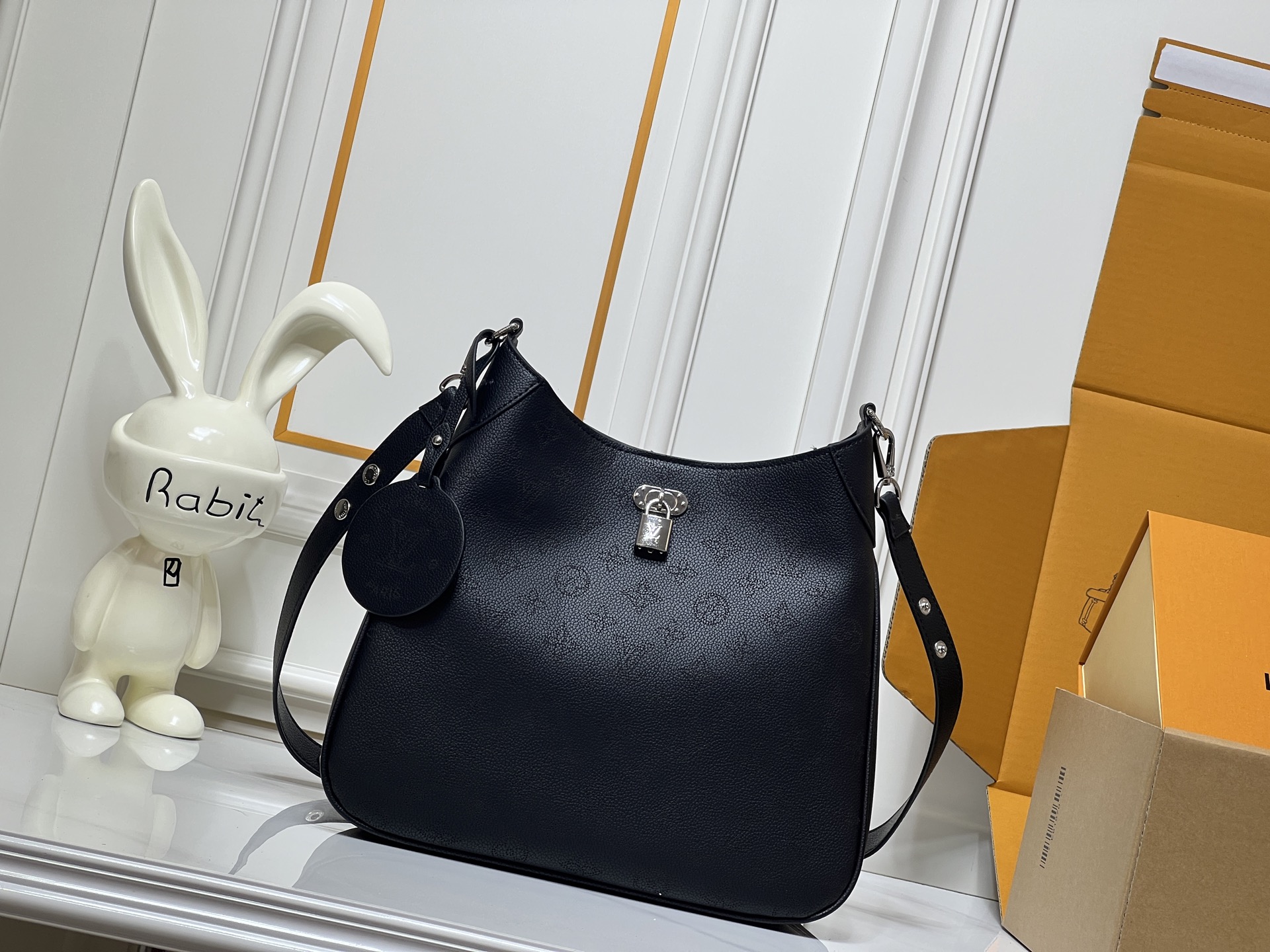 Louis Vuitton LV Capucines BB Handbag Premium Canvas Monogram Pattern Office Commute Authentic Style